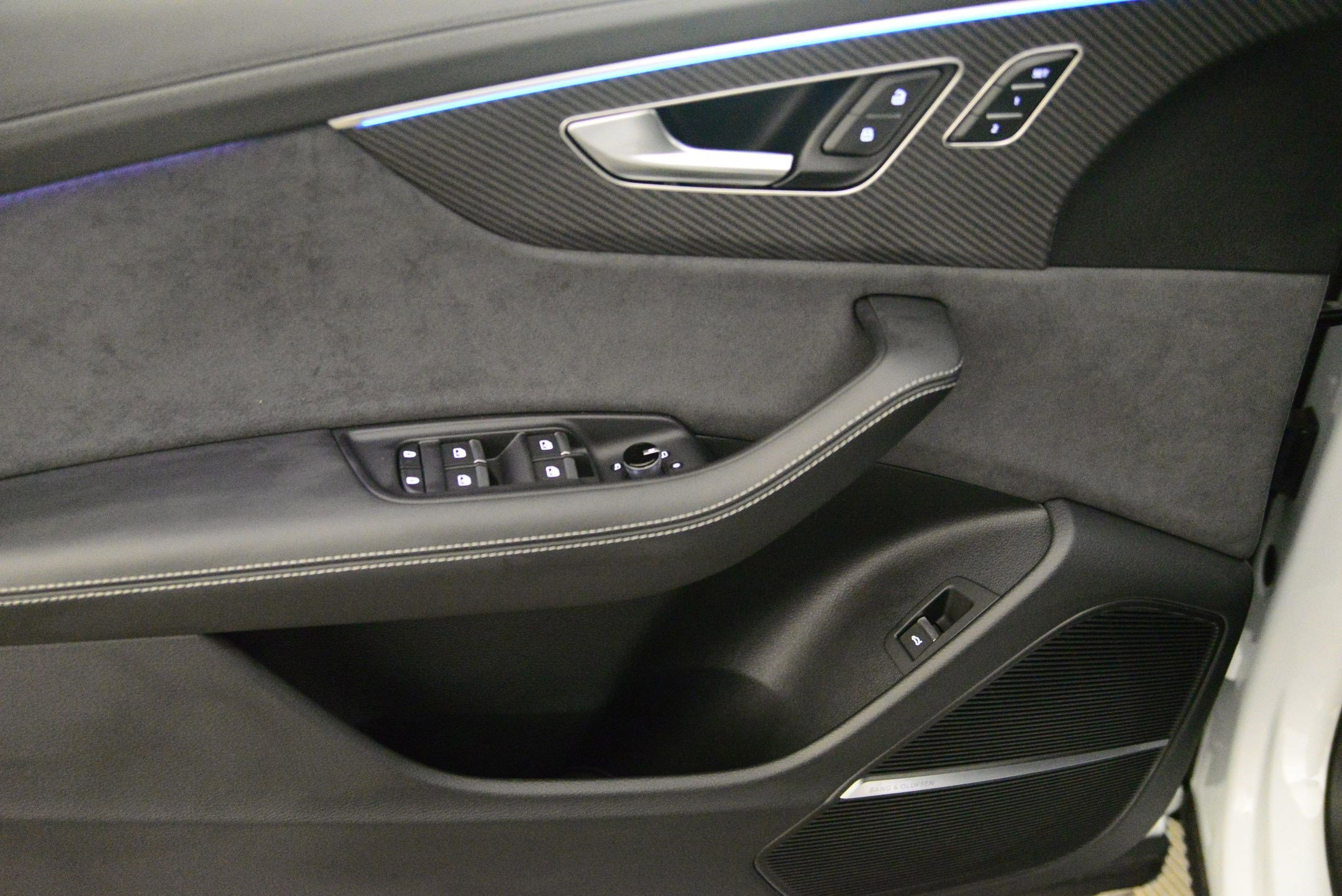 New 2026 Audi SQ8 Prestige image 22