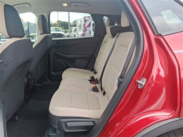 Used 2022 Ford Escape SE w/ Cold Weather Package image 14