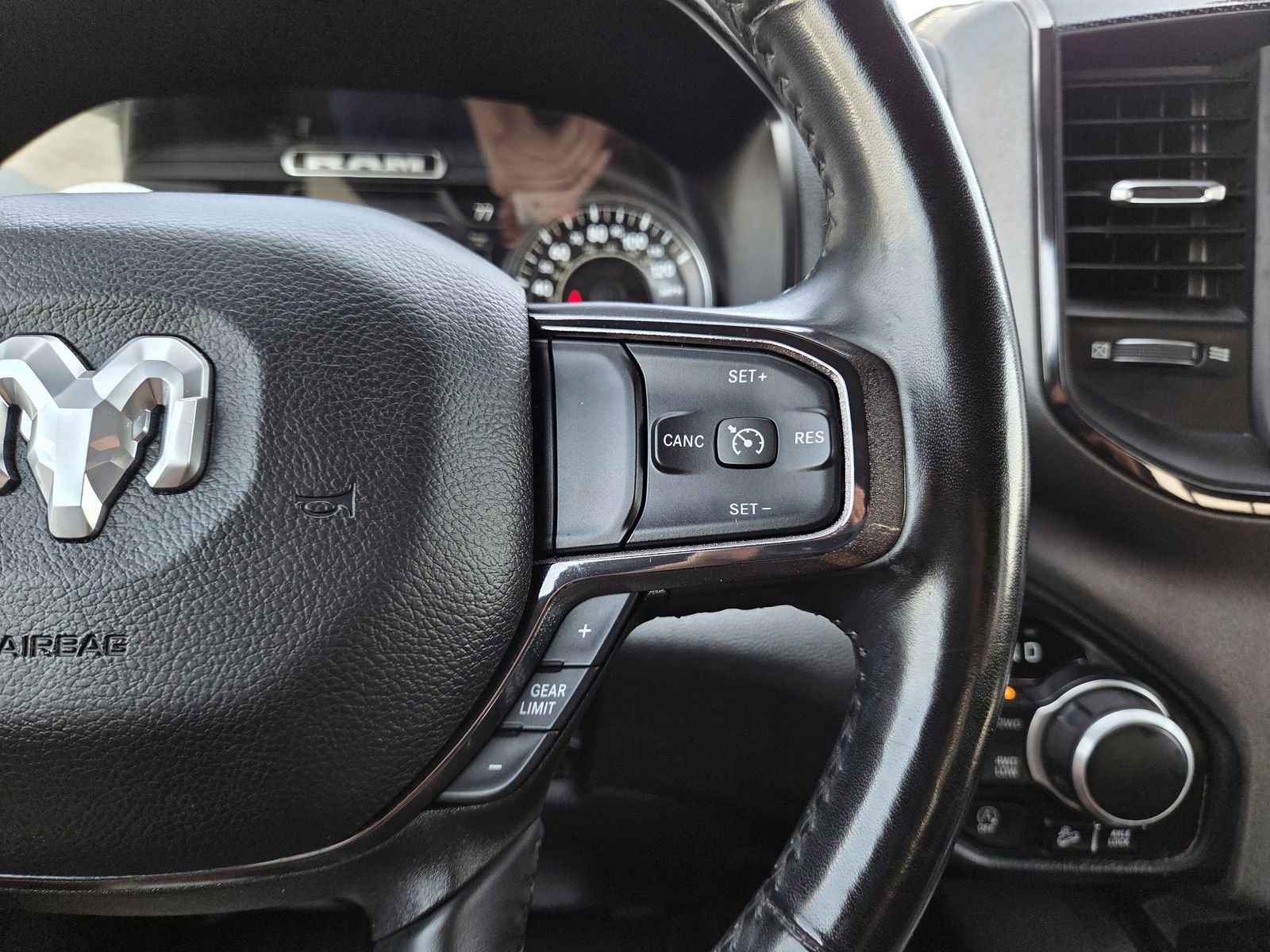 Used 2022 RAM 1500 Big Horn w/ Built-to-serve Edition AWD/4WD image 41