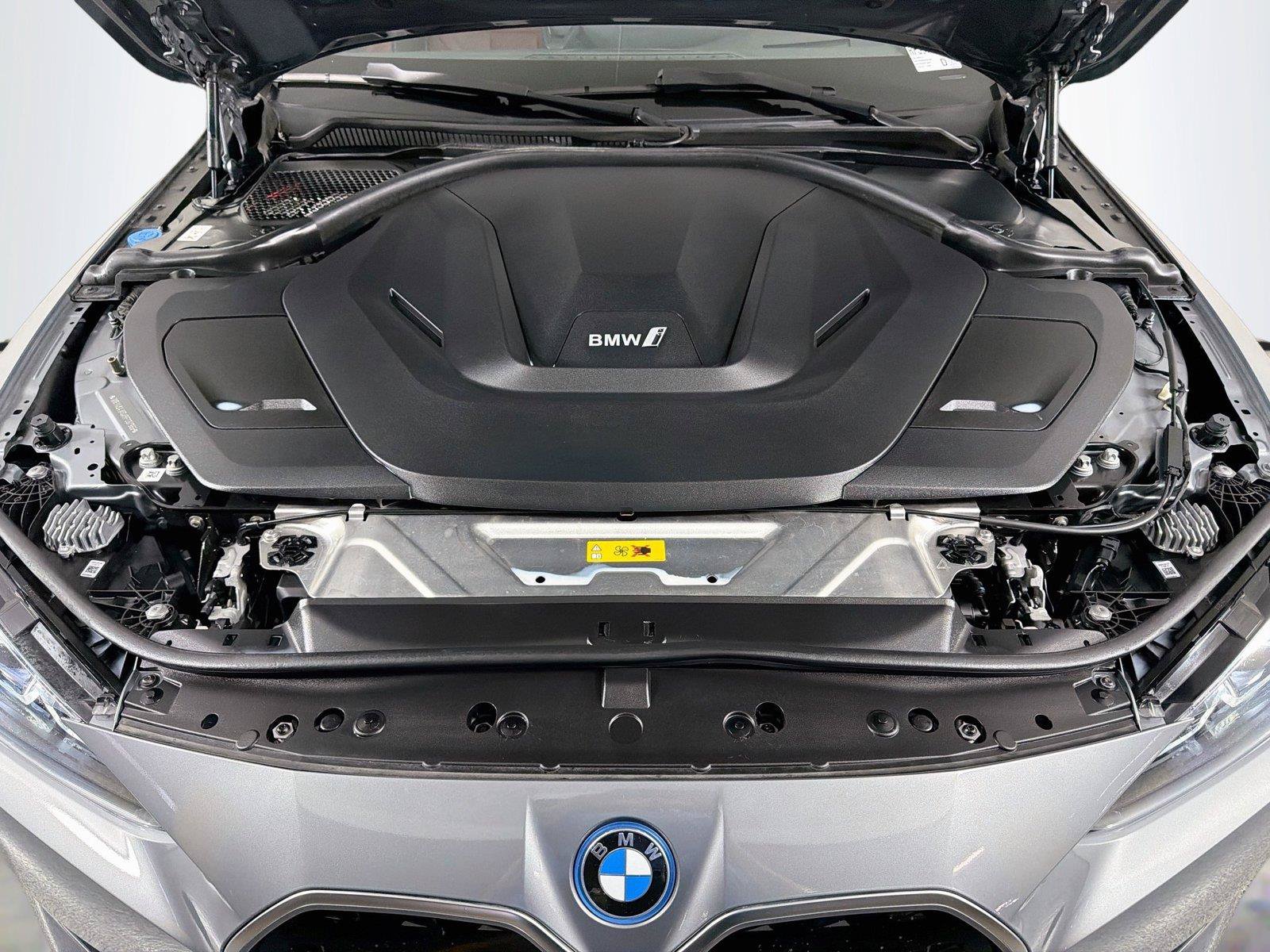 Used 2024 BMW i4 eDrive35 w/ Premium Package RWD image 32
