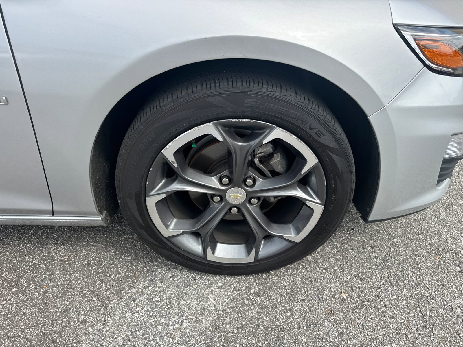 Used 2020 Chevrolet Malibu LT FWD image 12