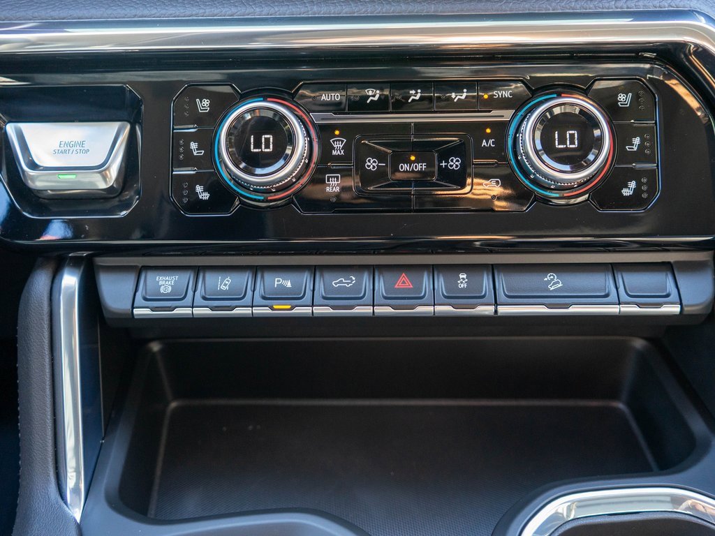 New 2025 GMC Sierra 2500 Denali w/ Denali Reserve Package image 28