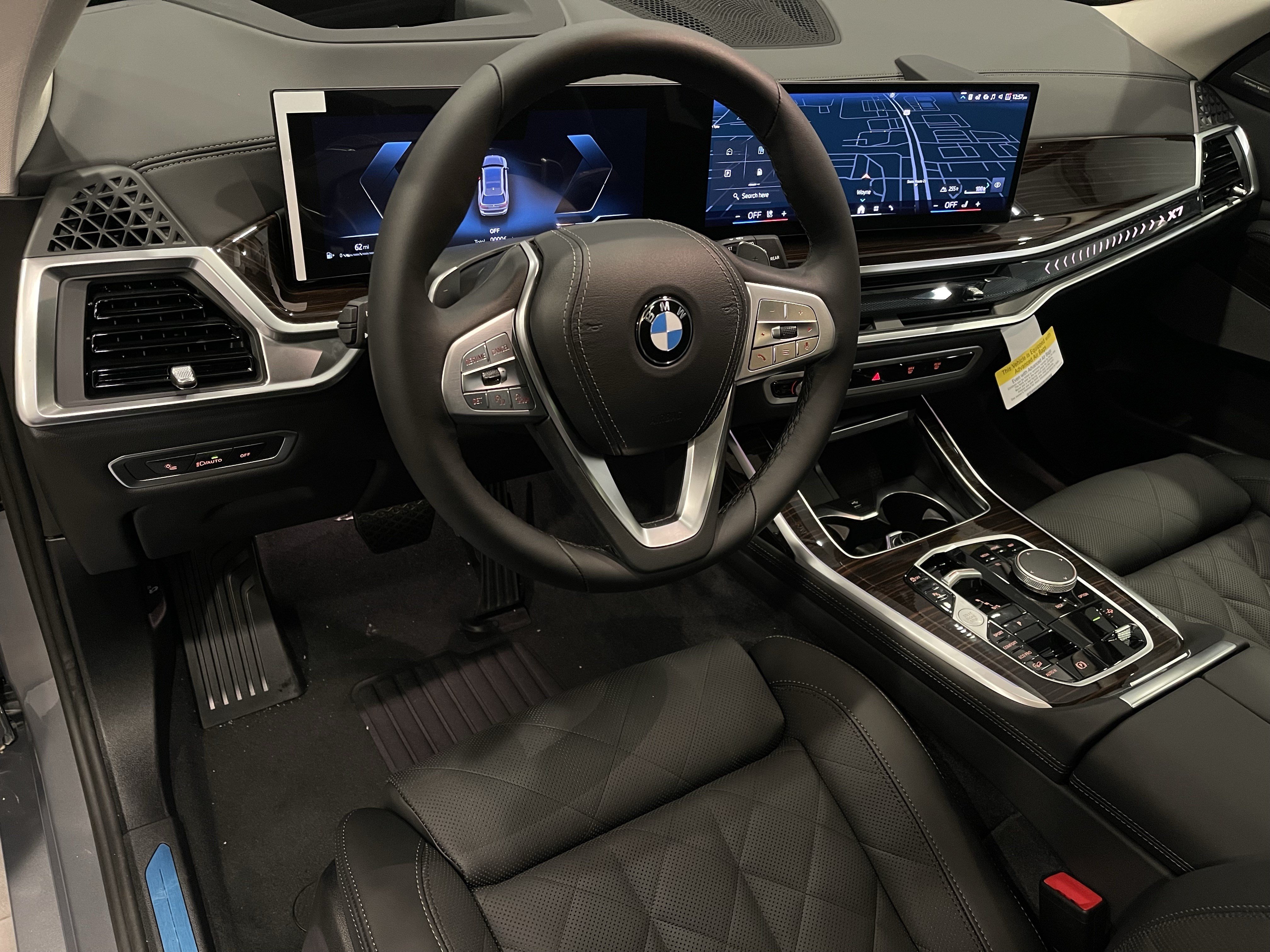 New 2027 BMW X7 xDrive40i w/ Premium Package AWD/4WD image 7