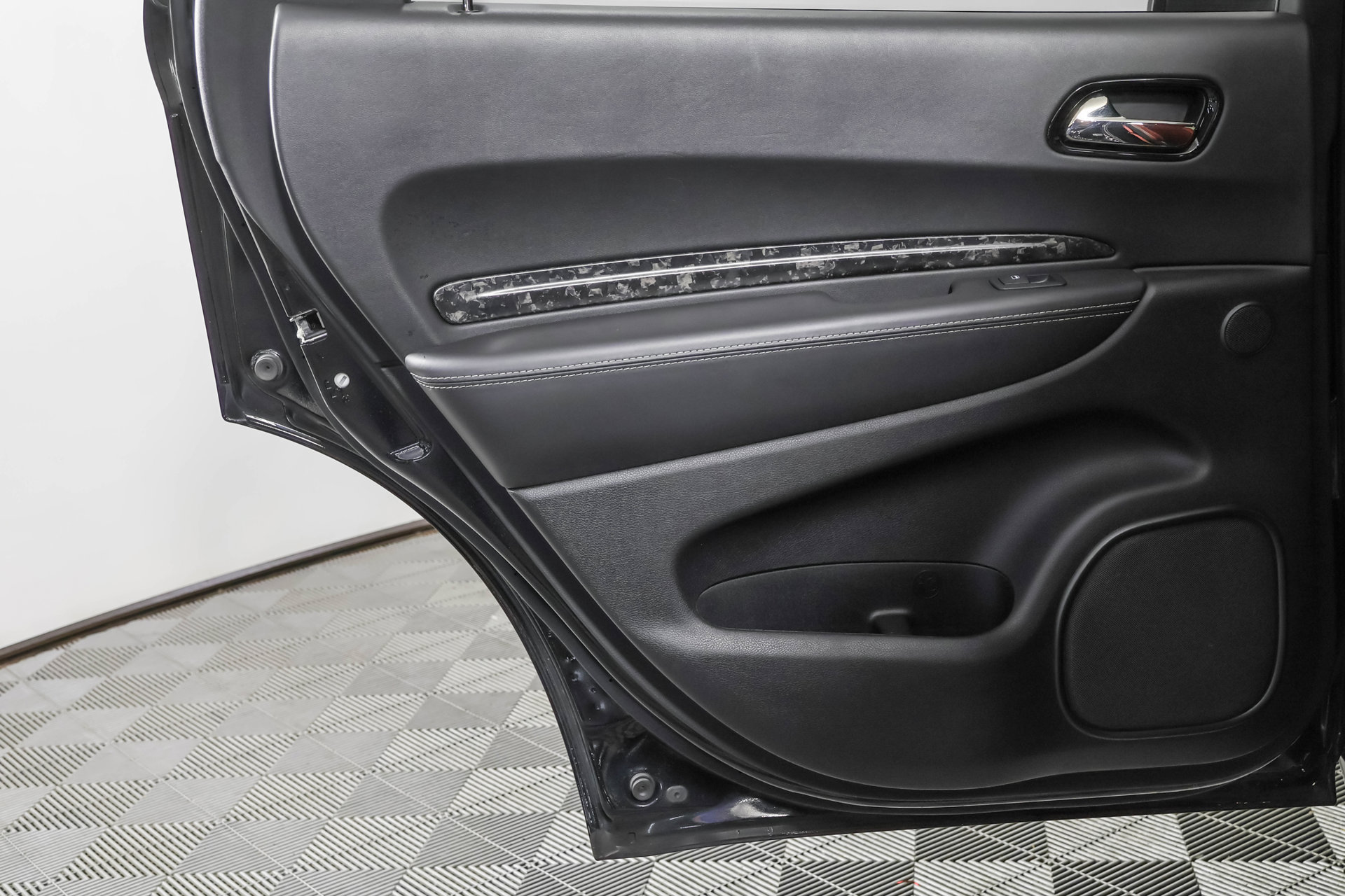 Used 2023 Dodge Durango SRT AWD/4WD image 41