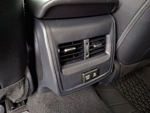 Used 2022 Toyota Avalon XLE image 12