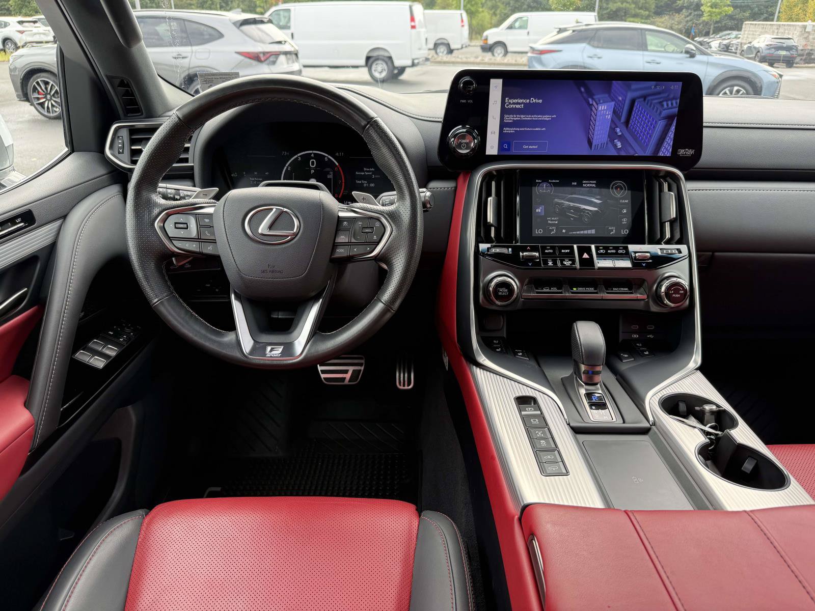Used 2025 Lexus LX 700h F Sport AWD/4WD image 8