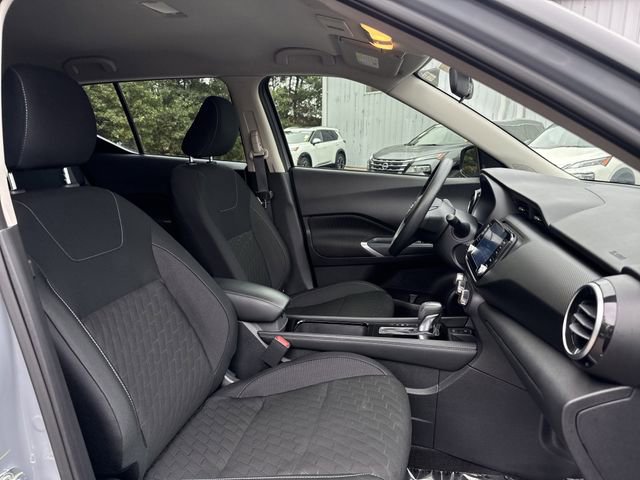 Used 2024 Nissan Kicks SV image 24