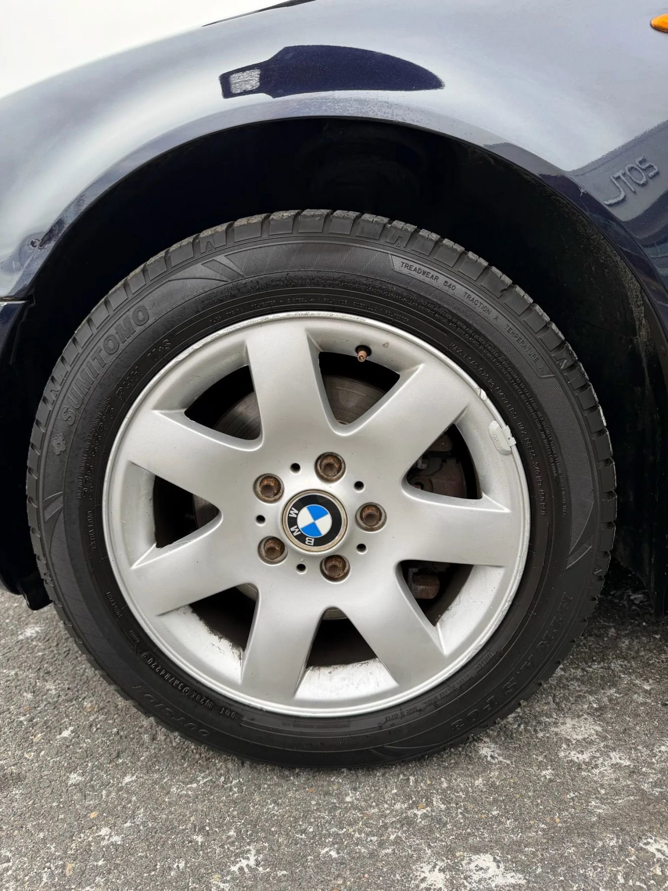 Used 2003 BMW 325xi Sedan image 33