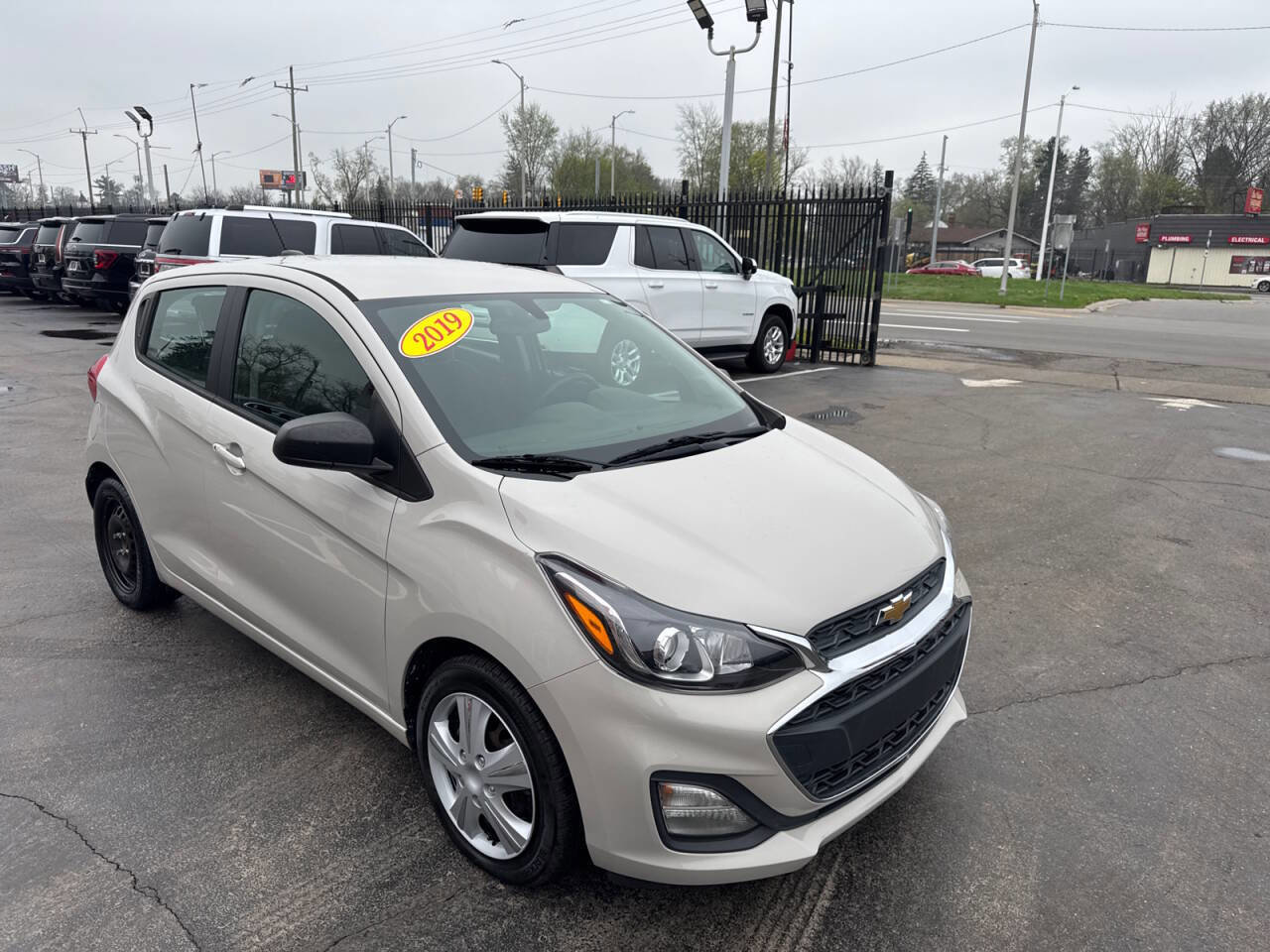 Used 2019 Chevrolet Spark LS FWD image 3