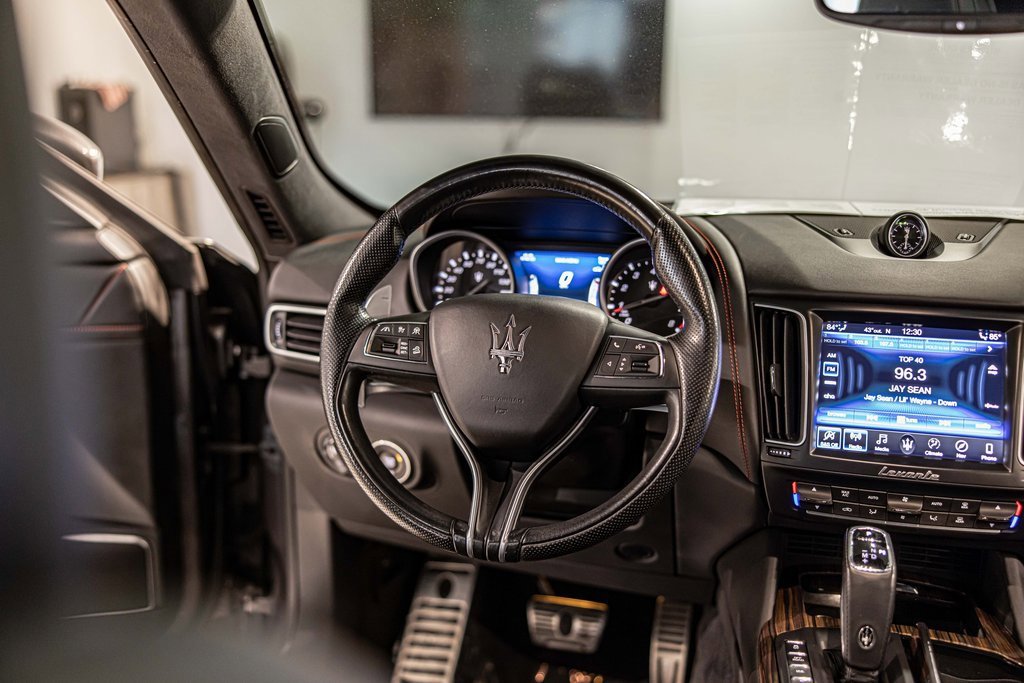 Used 2019 Maserati Levante S GranSport image 39