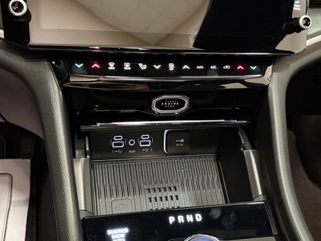 New 2026 Jeep Grand Cherokee L Limited w/ Luxury Tech Group II AWD/4WD image 20