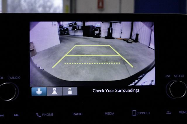 Certified 2023 Honda HR-V LX image 32