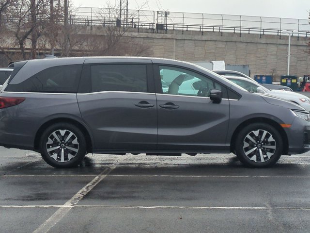 Used 2025 Honda Odyssey EX-L image 4