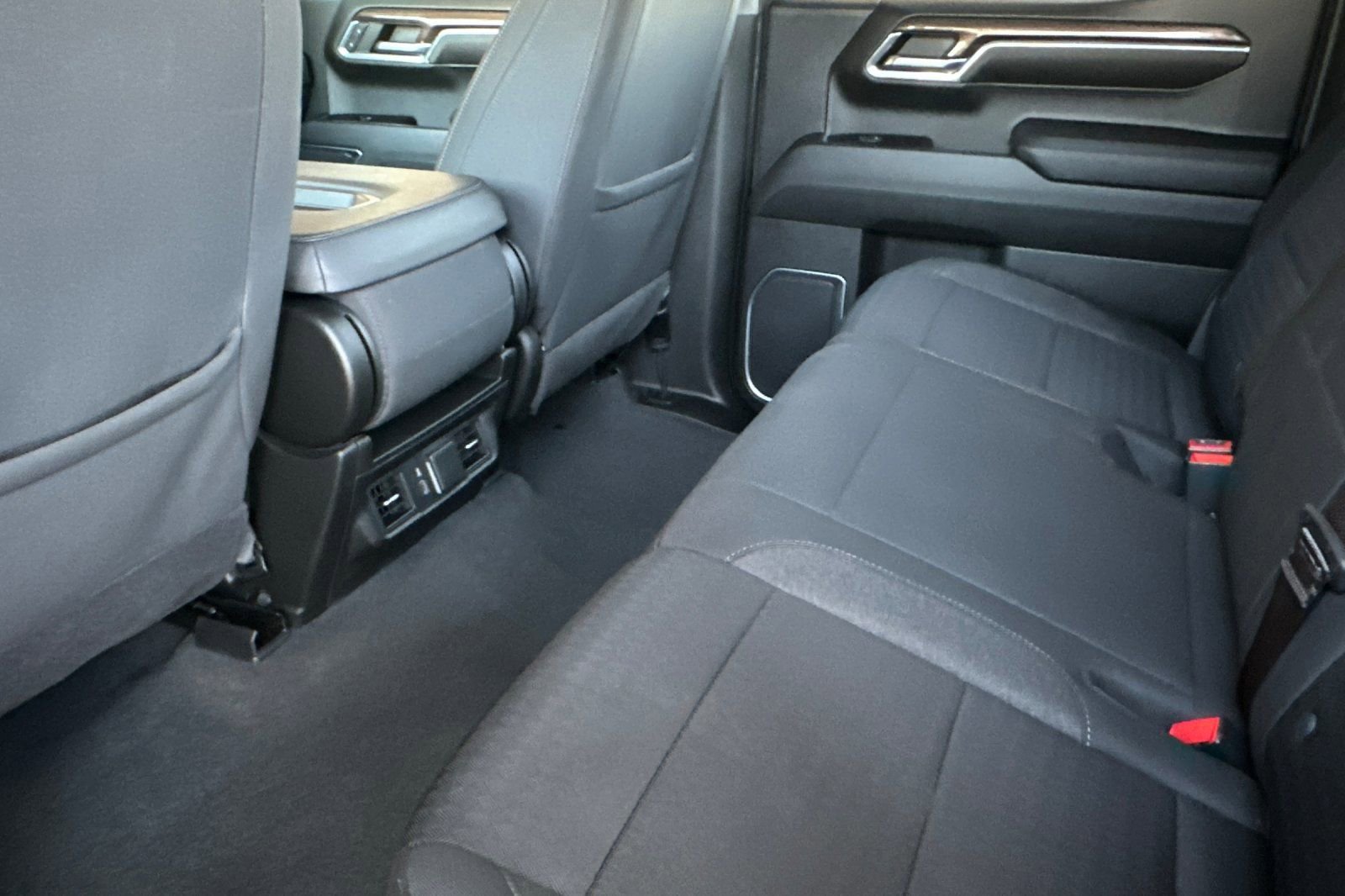 Used 2022 Chevrolet Silverado 1500 RST image 16