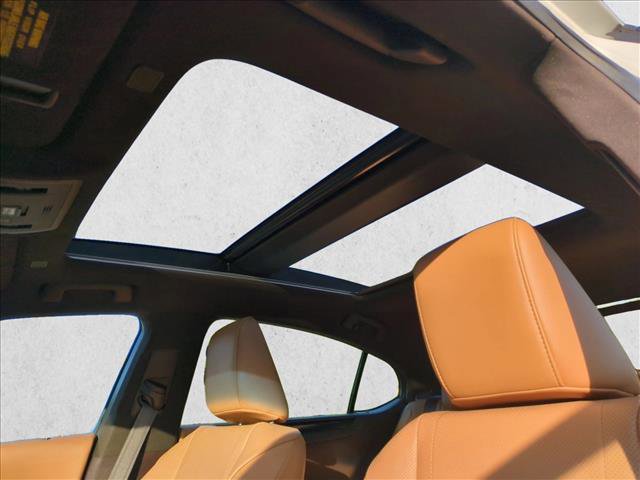 Used 2019 Lexus ES 350 w/ Accessory Package 2 image 16