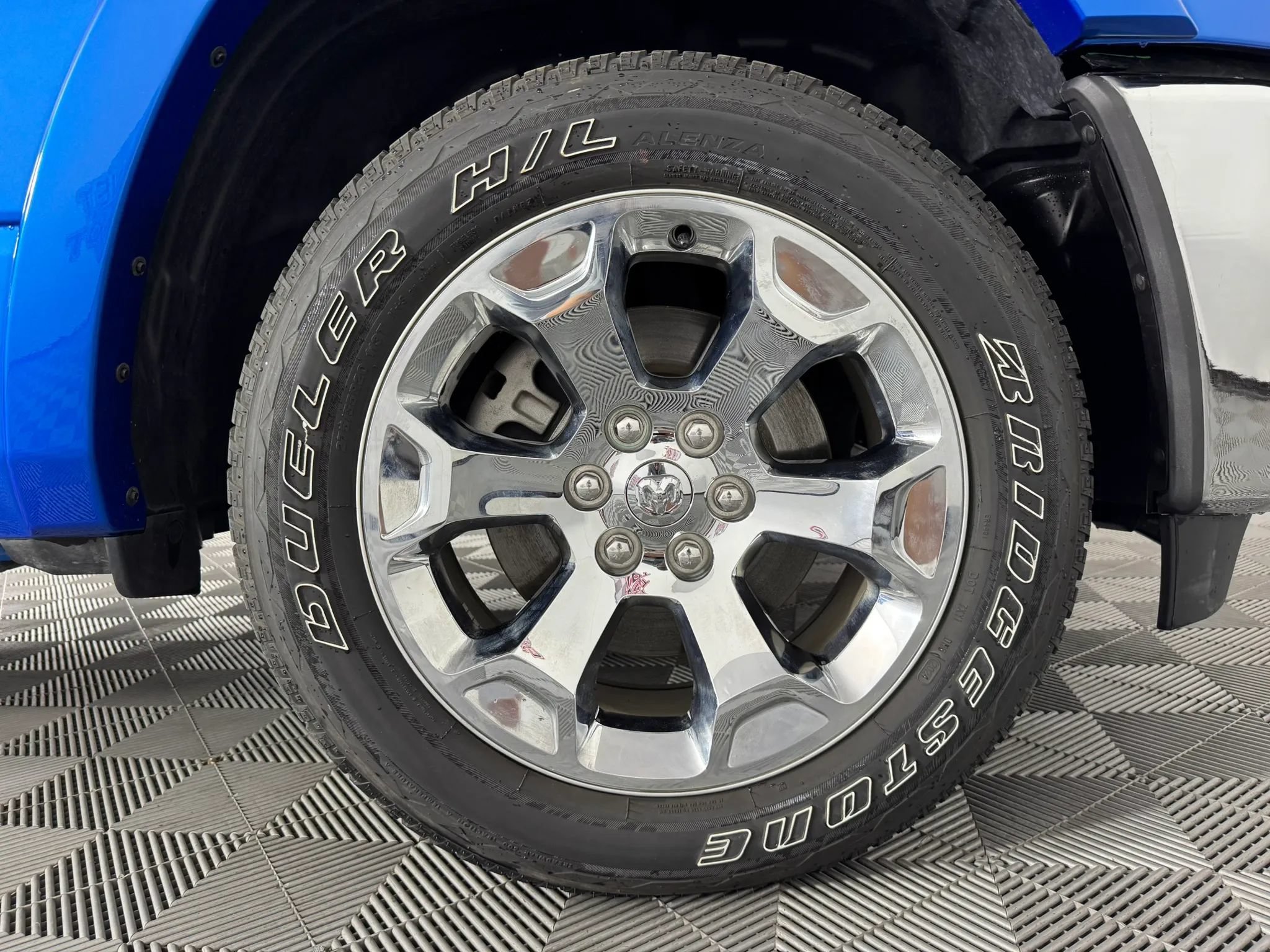 Used 2025 RAM 1500 Big Horn AWD/4WD image 44