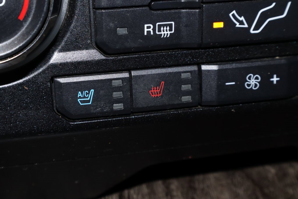 Used 2019 Ford F350 Lariat w/ Lariat Value Package image 33