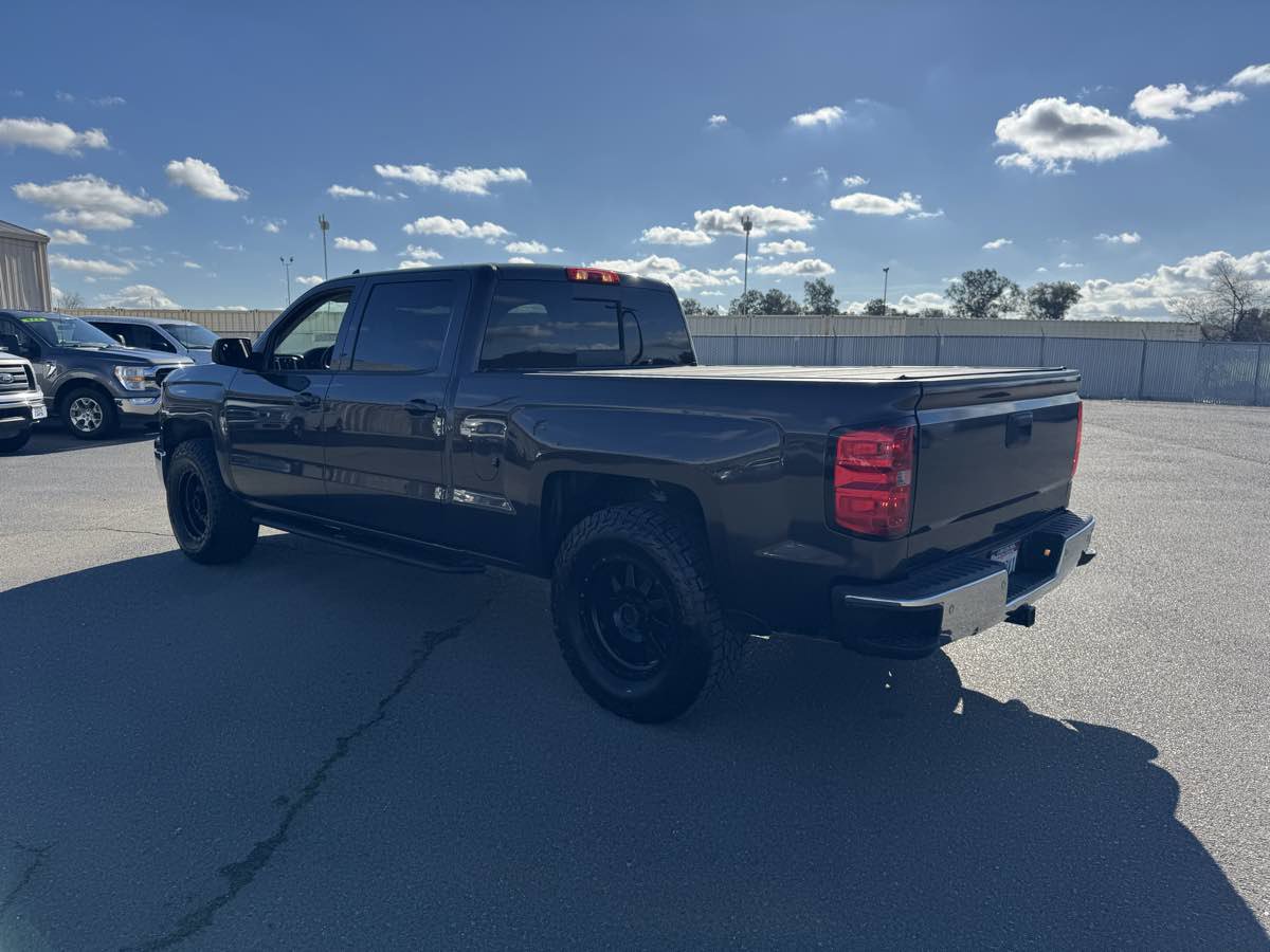 Used 2015 Chevrolet Silverado 1500 LTZ Z71 w/ LTZ Plus Package image 8