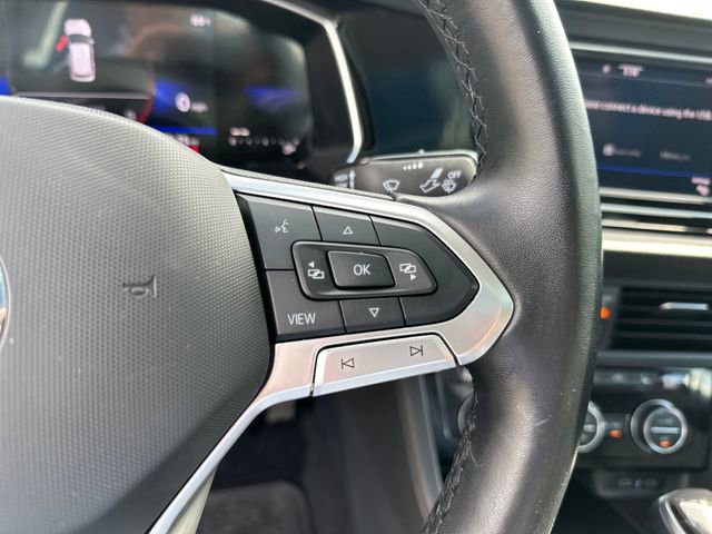 Certified 2023 Volkswagen Jetta SE w/ Panoramic Sunroof Package FWD image 21