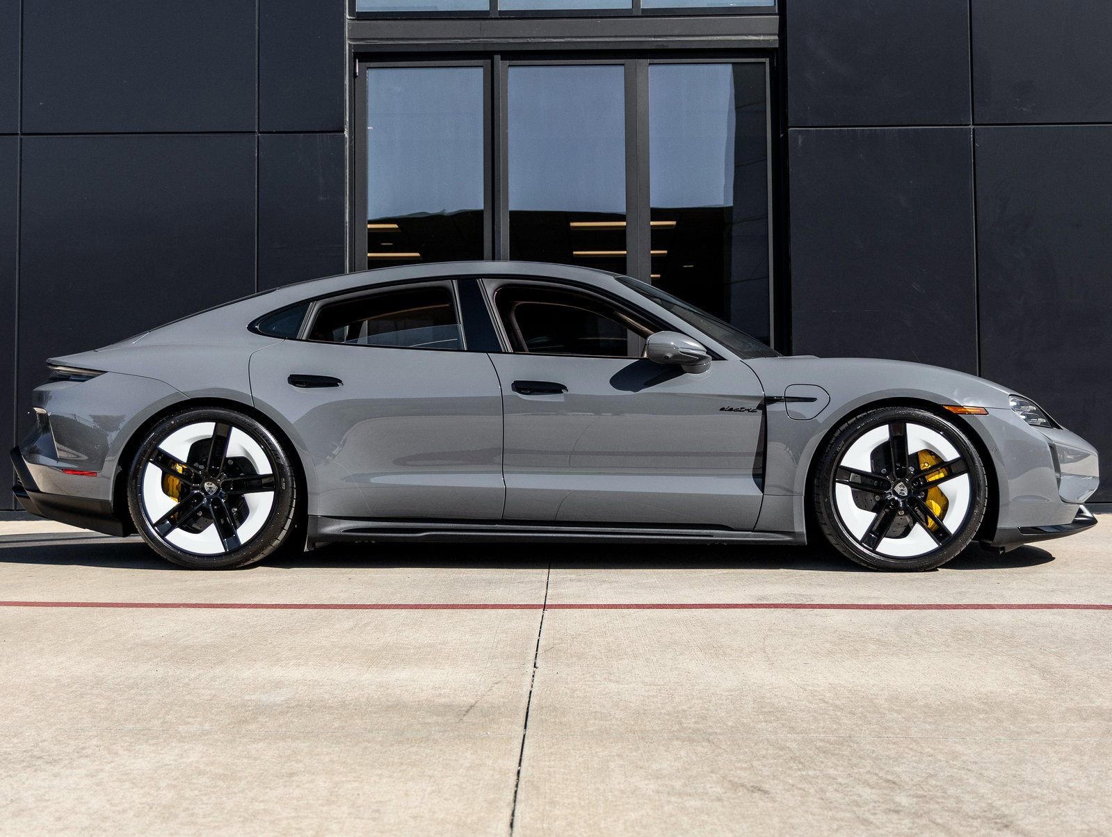 New 2026 Porsche Taycan Turbo S image 12