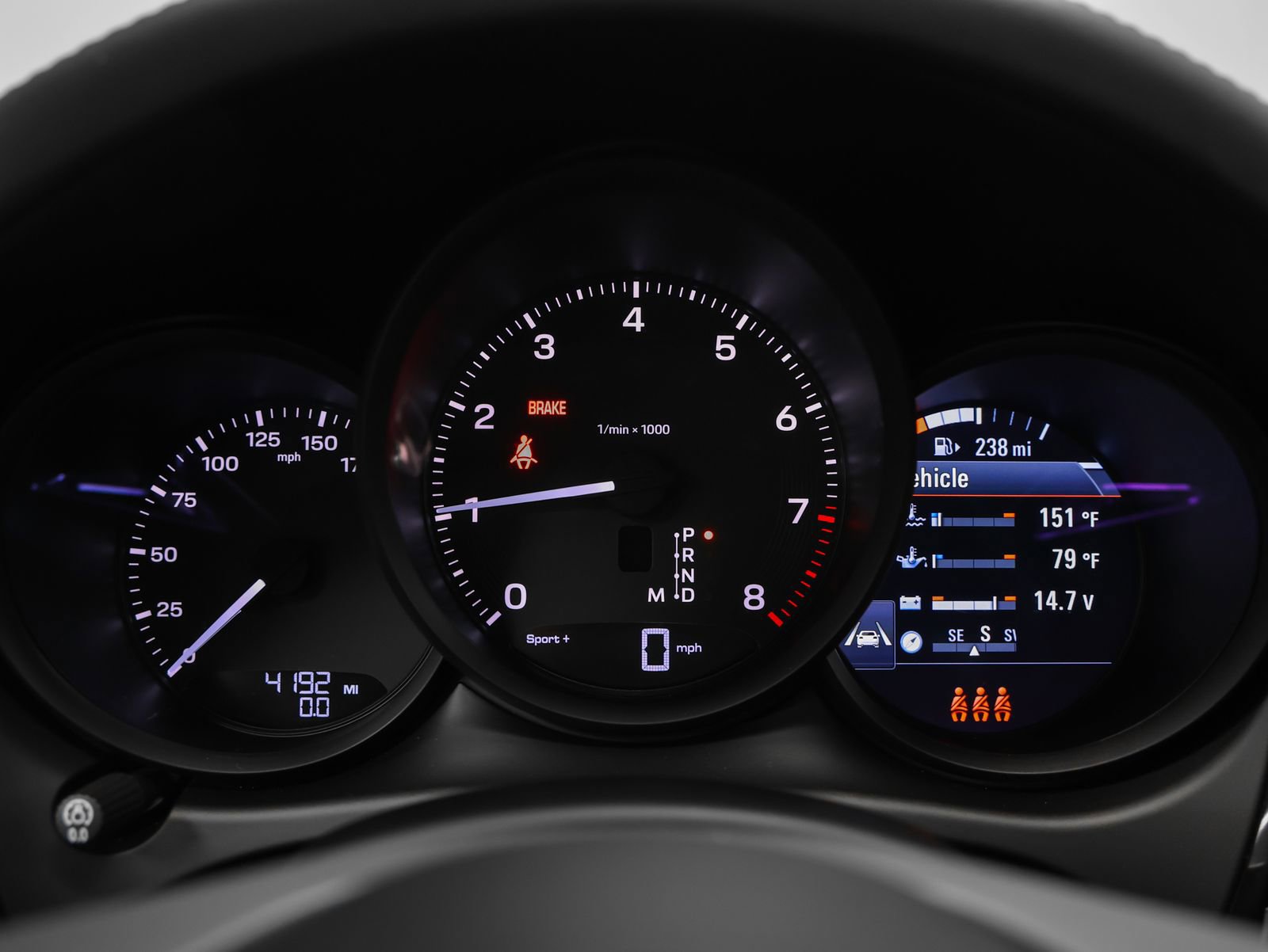 Certified 2026 Porsche Macan image 32