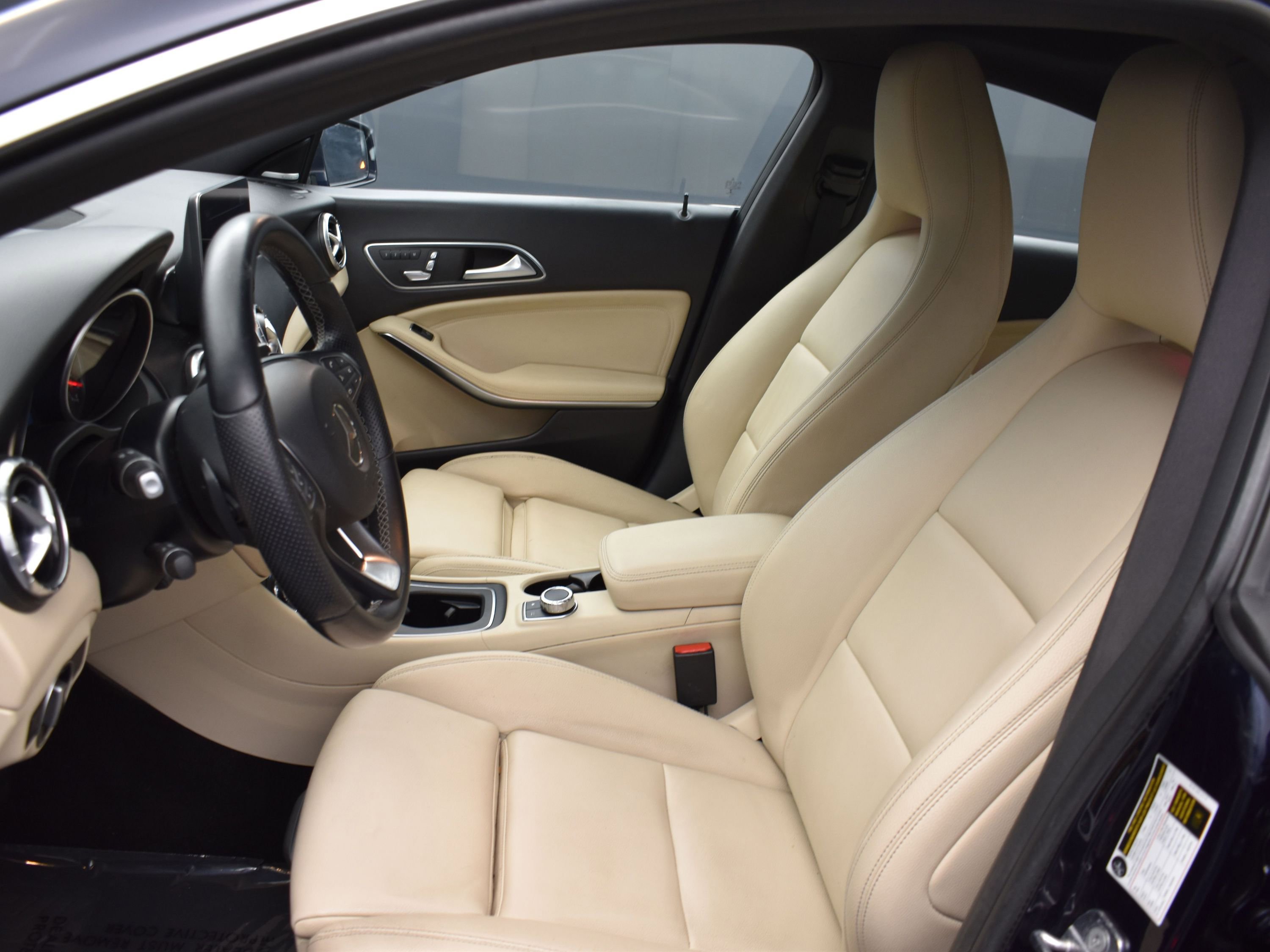 Used 2019 Mercedes-Benz CLA 250 4MATIC image 15