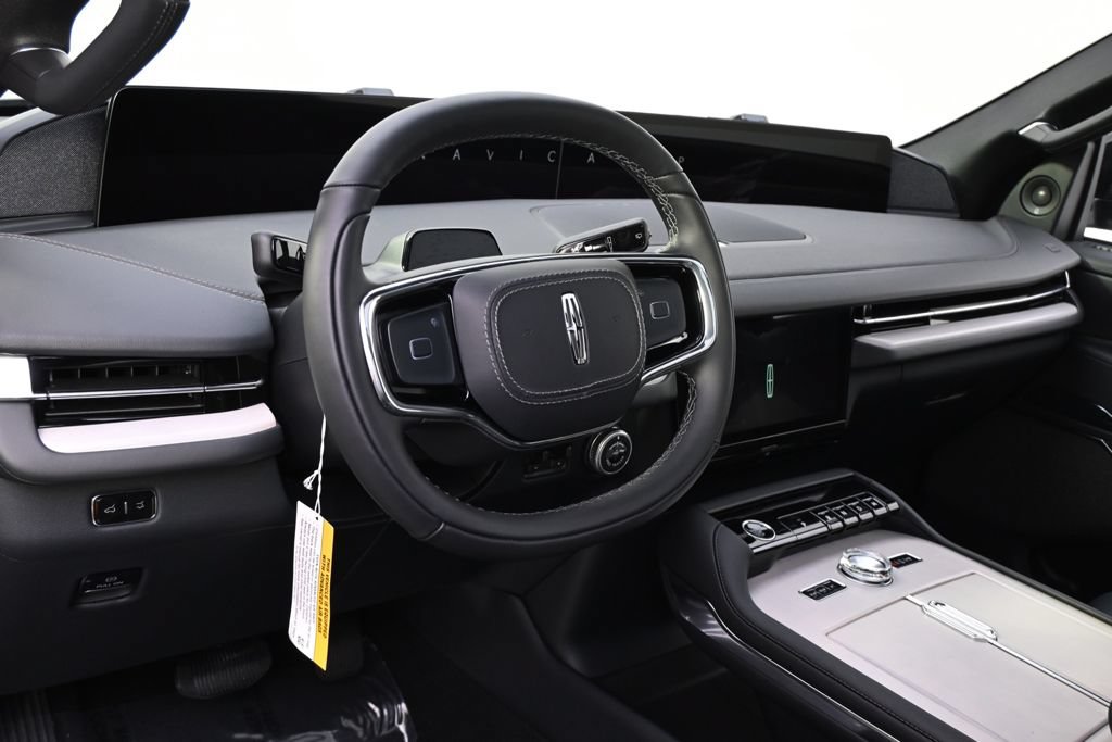 New 2027 Lincoln Navigator Reserve w/ Jet Appearance Package AWD/4WD image 11