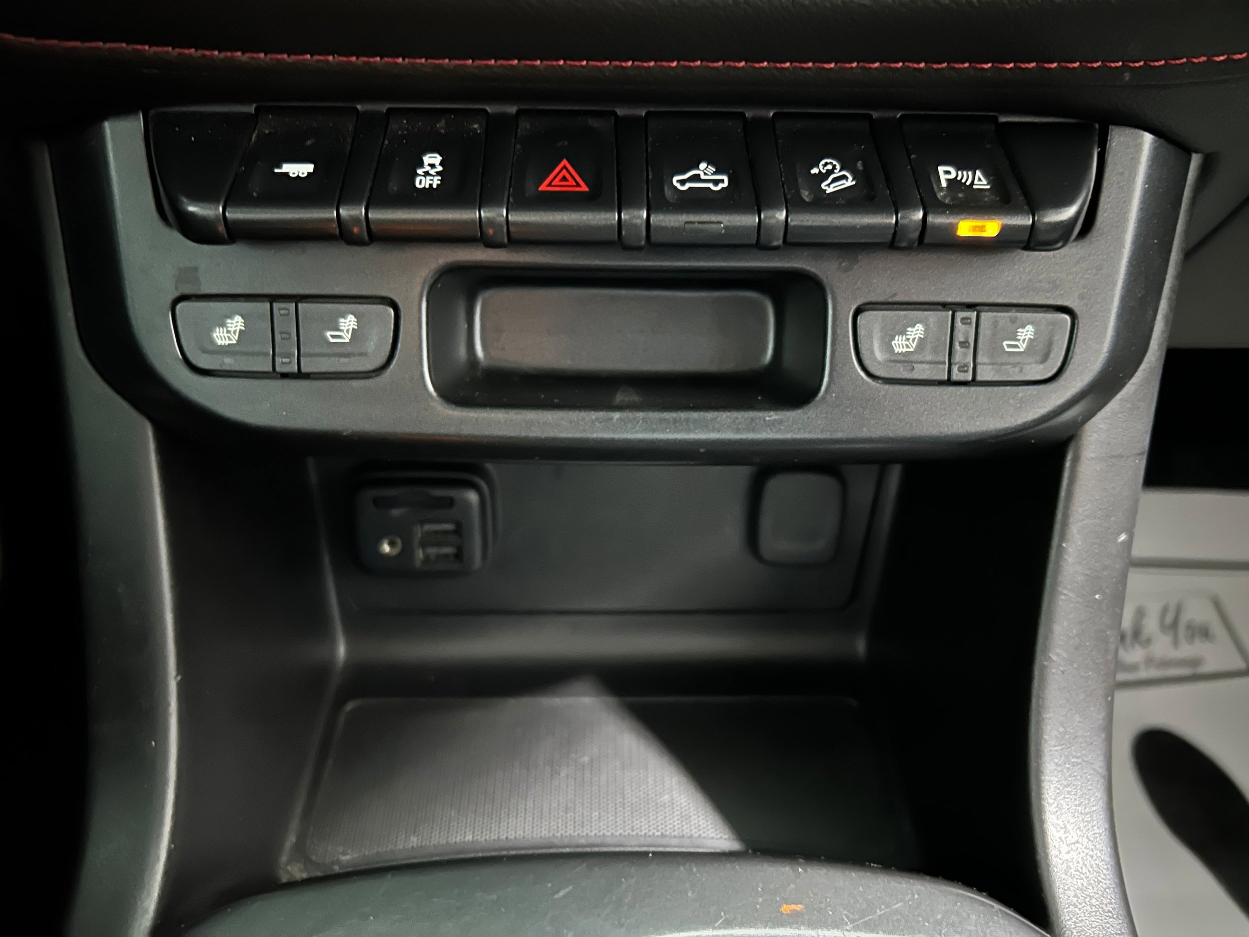 Used 2019 GMC Canyon All Terrain w/ Trailering Package AWD/4WD image 10