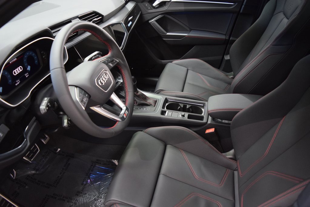 New 2025 Audi Q3 2.0T Premium Plus image 4