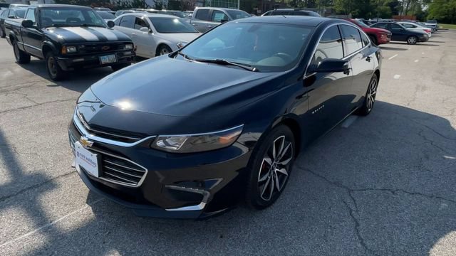 Used 2018 Chevrolet Malibu LT w/ Leather Package FWD image 6