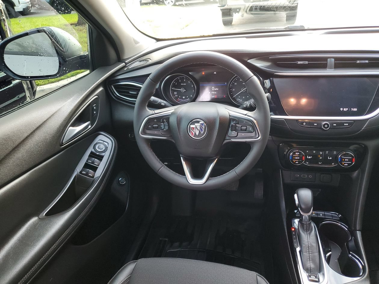 Used 2021 Buick Encore GX Select FWD image 11