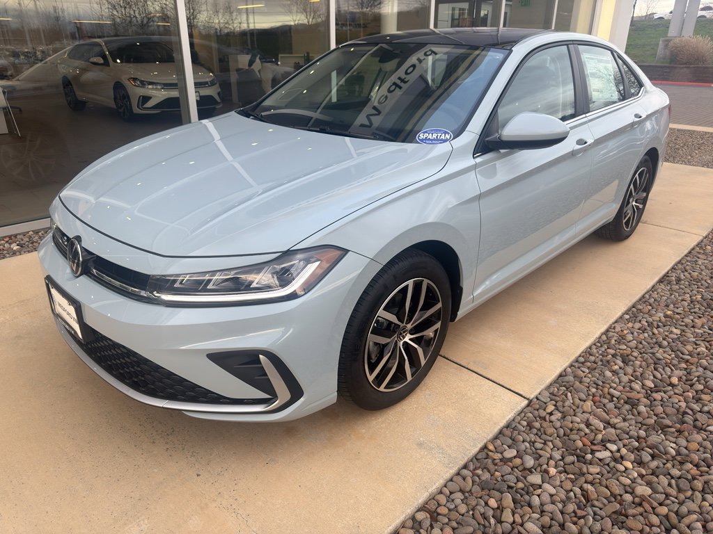 New 2026 Volkswagen Jetta SE image 1