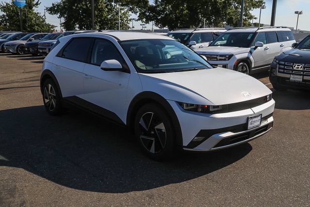 New 2026 Hyundai Ioniq 5 SEL RWD image 6