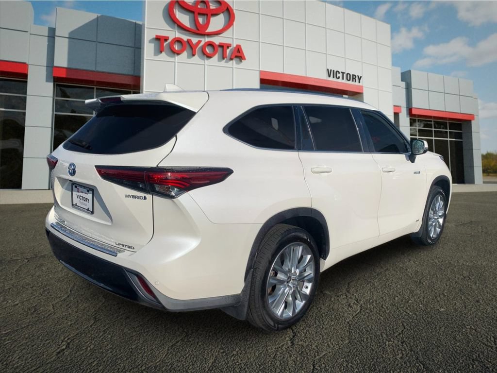 Used 2020 Toyota Highlander Limited AWD/4WD image 3