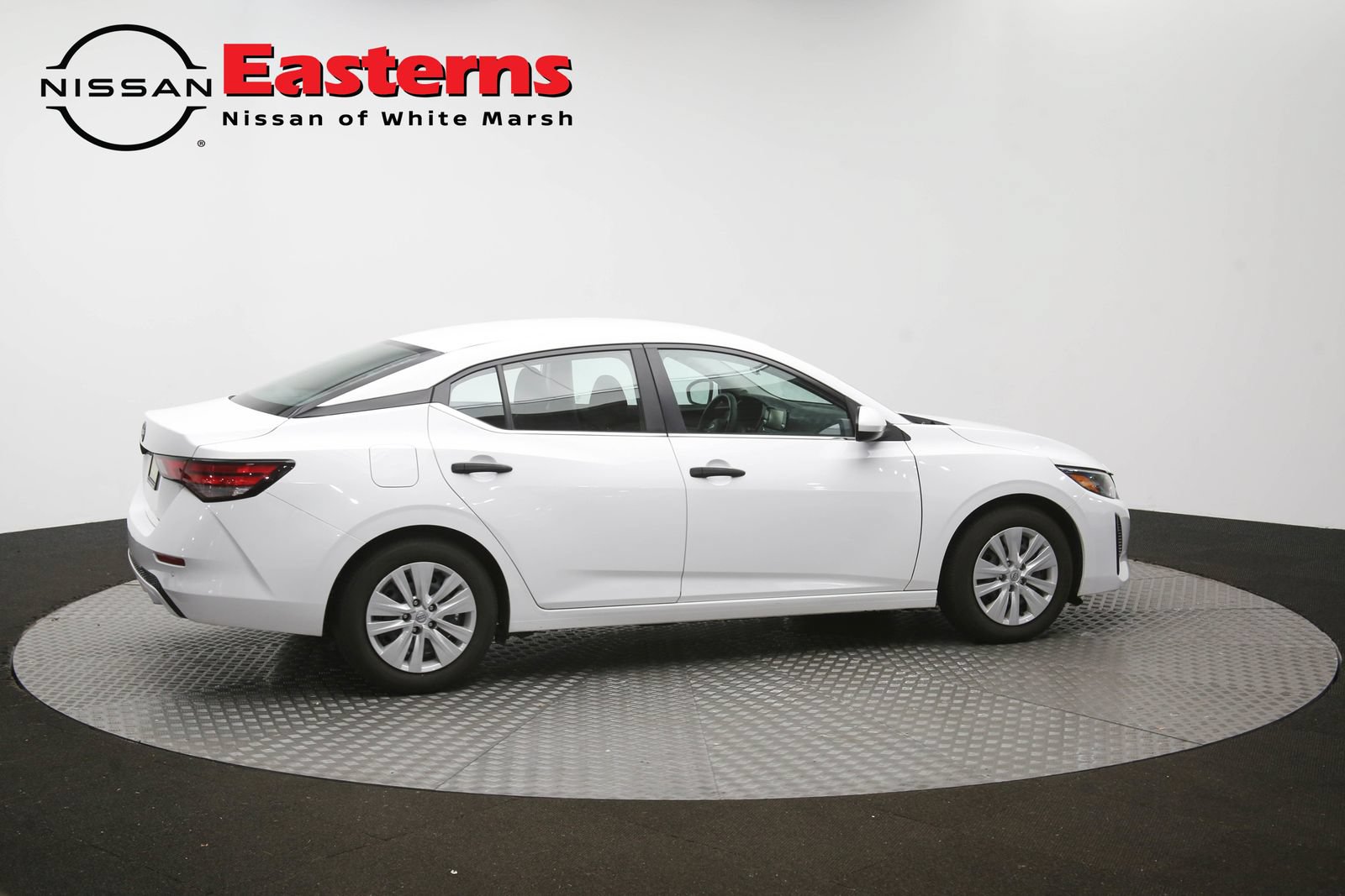 Used 2024 Nissan Sentra S FWD image 44