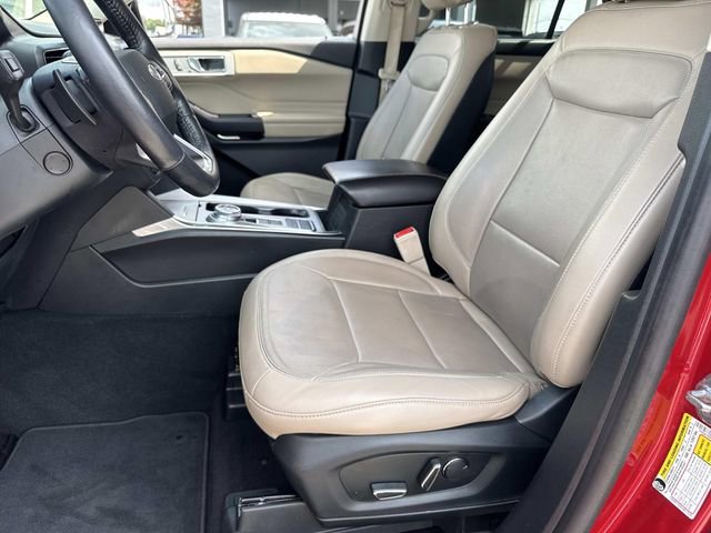 Certified 2020 Ford Explorer Limited RWD image 20