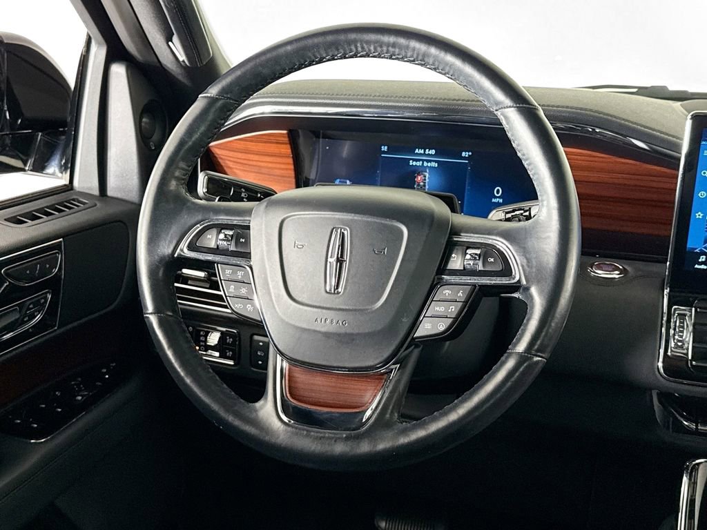 Used 2023 Lincoln Navigator Reserve w/ Monochromatic Package image 20
