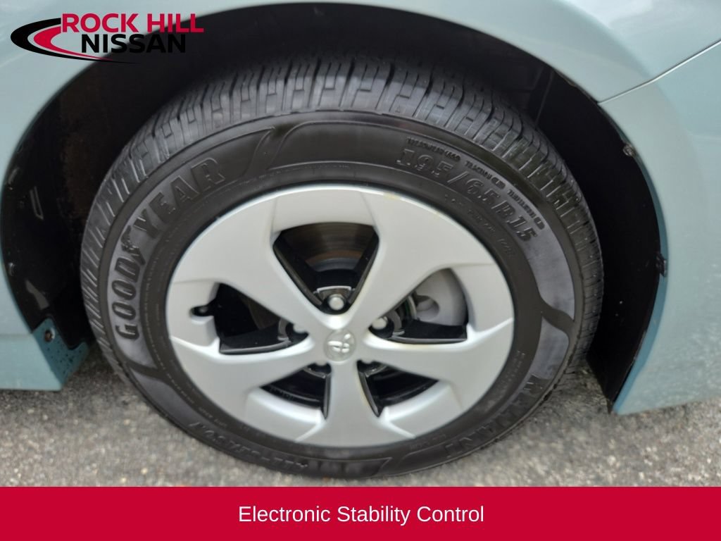 Used 2012 Toyota Prius Two FWD image 9