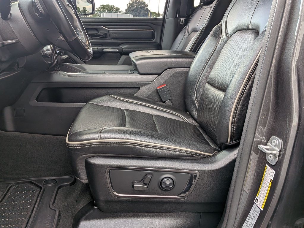 Used 2022 RAM 1500 Limited w/ Body-Colour Bumper Group AWD/4WD image 10