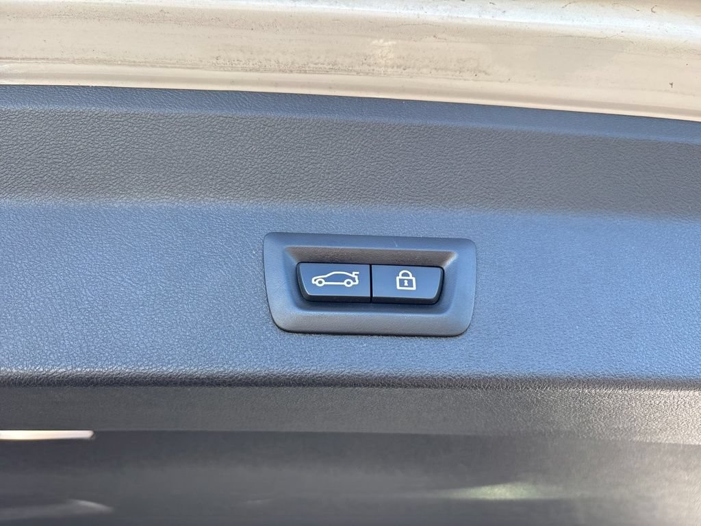 Used 2018 BMW X3 xDrive30i AWD/4WD image 12