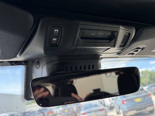 New 2025 Jeep Wrangler Sahara w/ Technology Group image 24