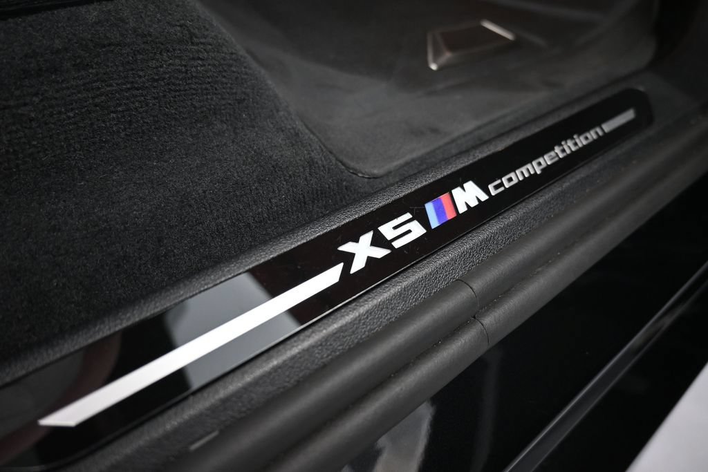 Used 2025 BMW X5 M Competition w/ Executive Package AWD/4WD image 23