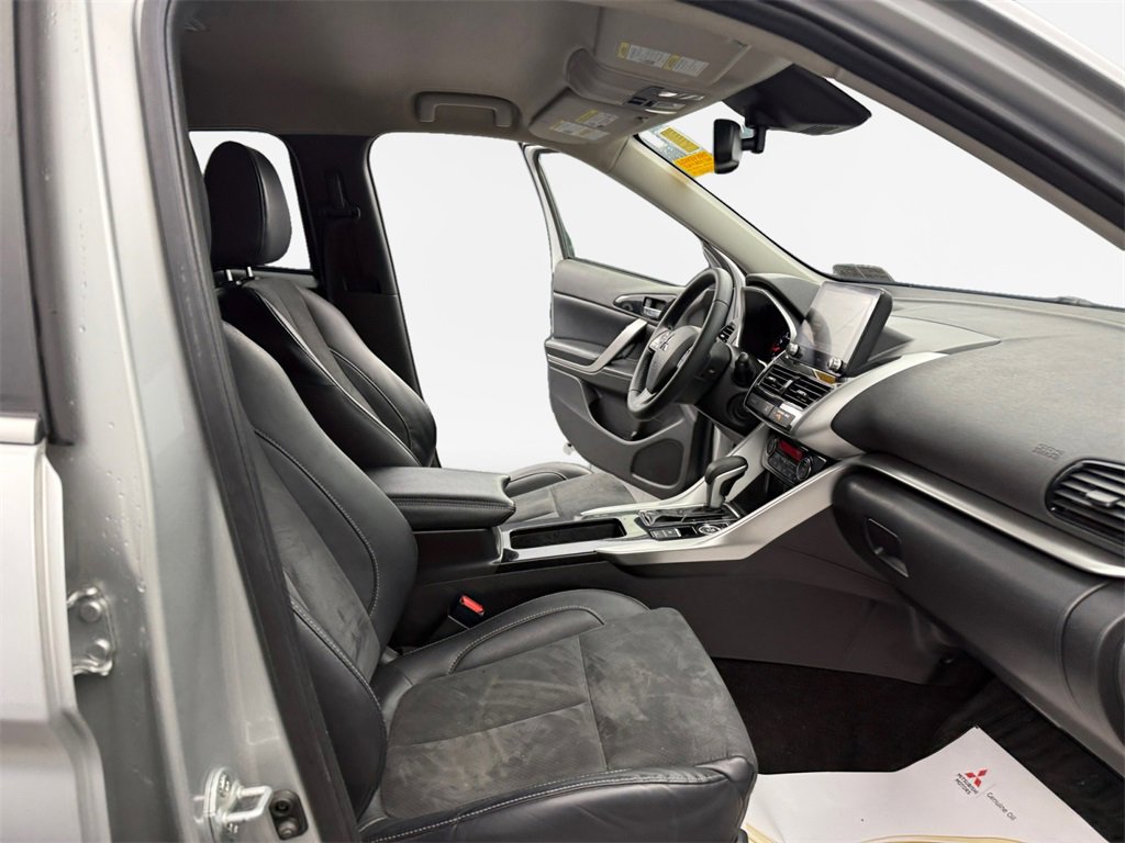 Used 2022 Mitsubishi Eclipse Cross SE image 25