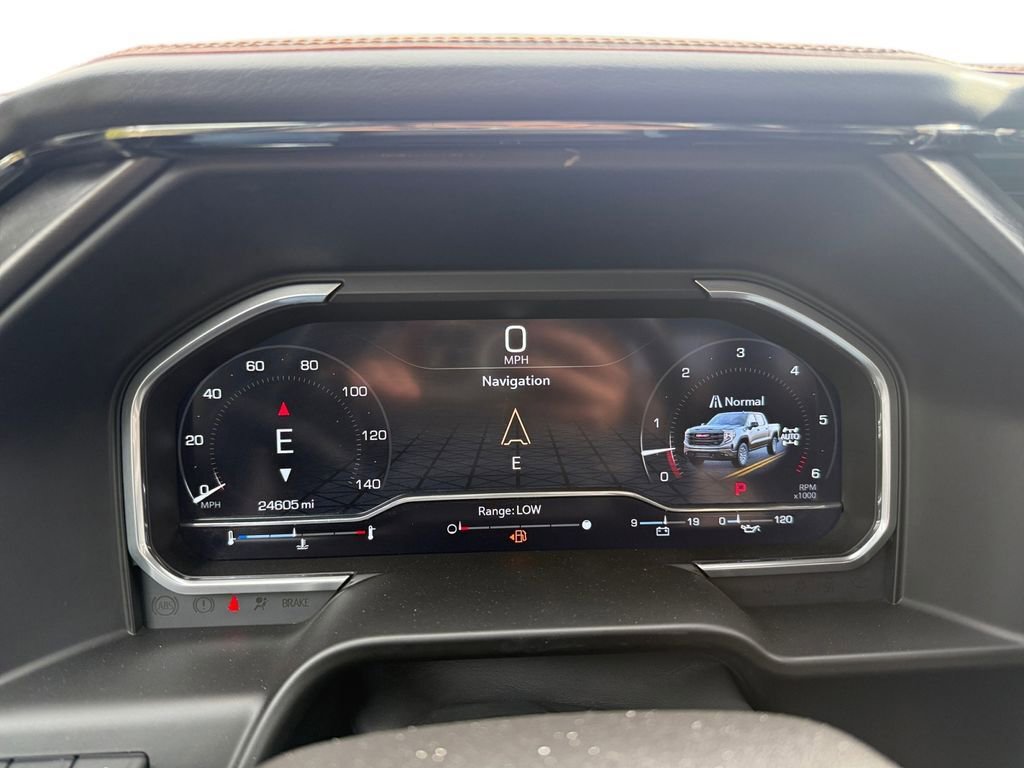 Used 2023 GMC Sierra 1500 AT4 image 16
