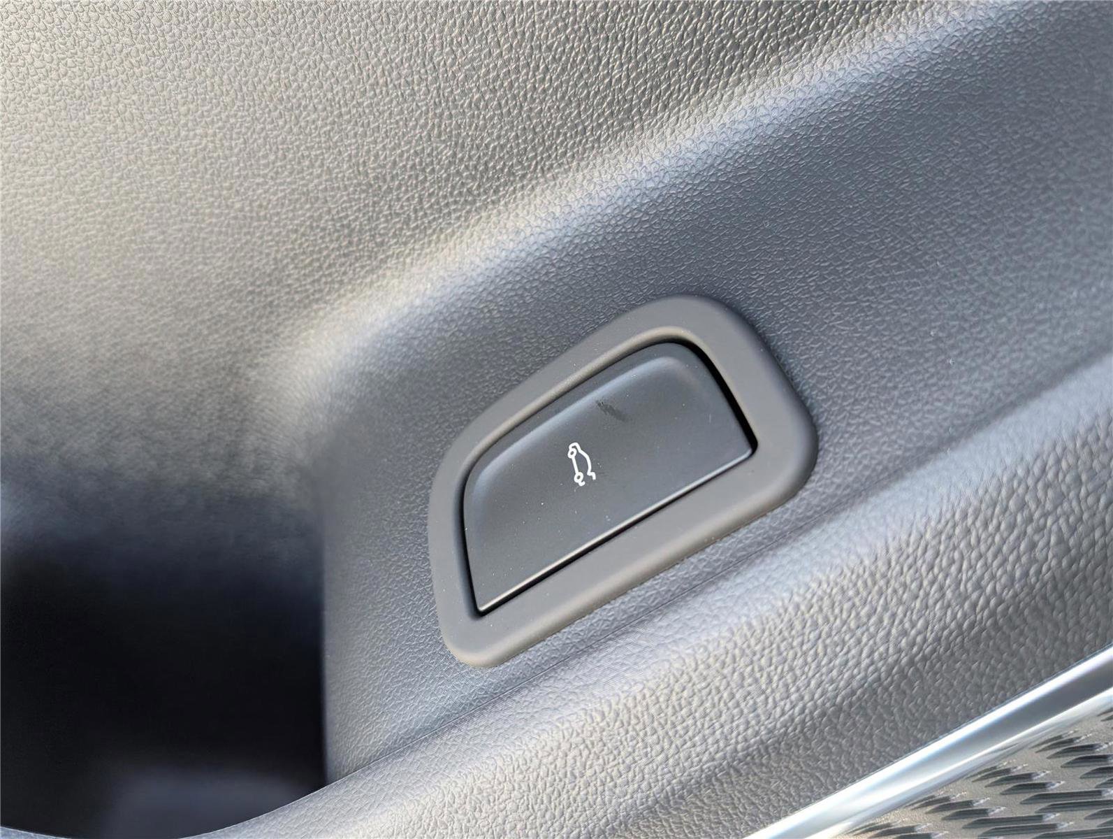 New 2026 Buick Enclave Sport Touring w/ Power Package image 21