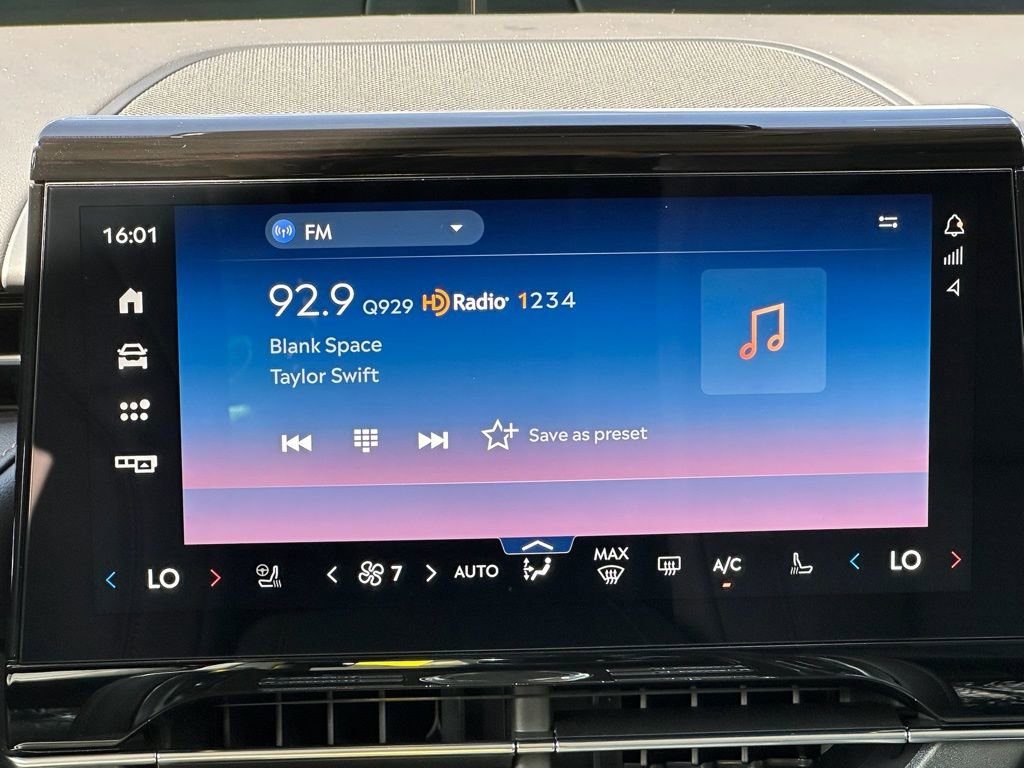 New 2026 Lincoln Nautilus Reserve w/ Jet Appearance Package AWD/4WD image 12