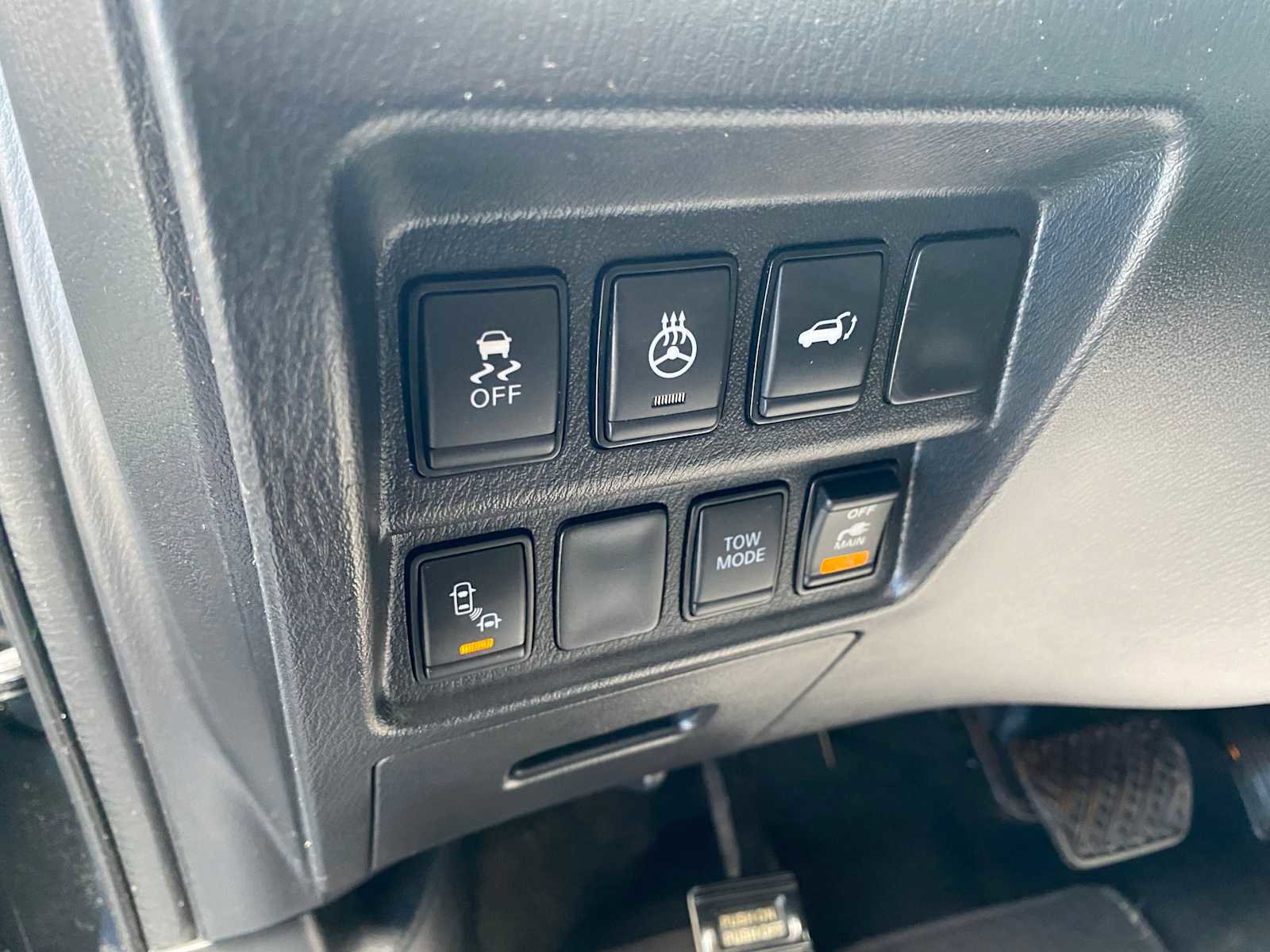 Used 2019 Nissan Pathfinder SL image 18