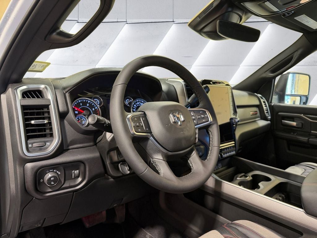 New 2025 RAM 2500 Big Horn AWD/4WD image 10