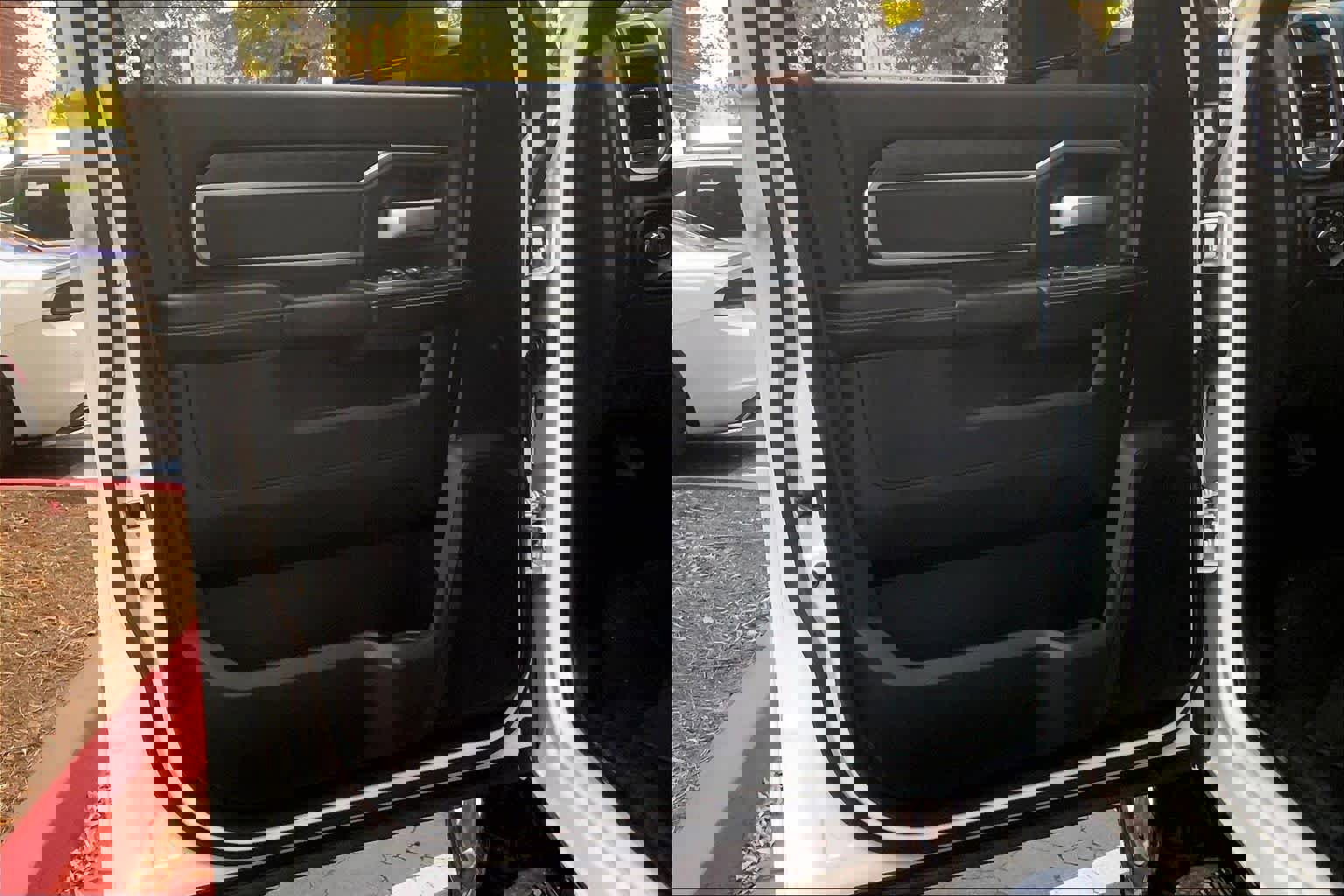 Used 2024 RAM 3500 Big Horn image 21