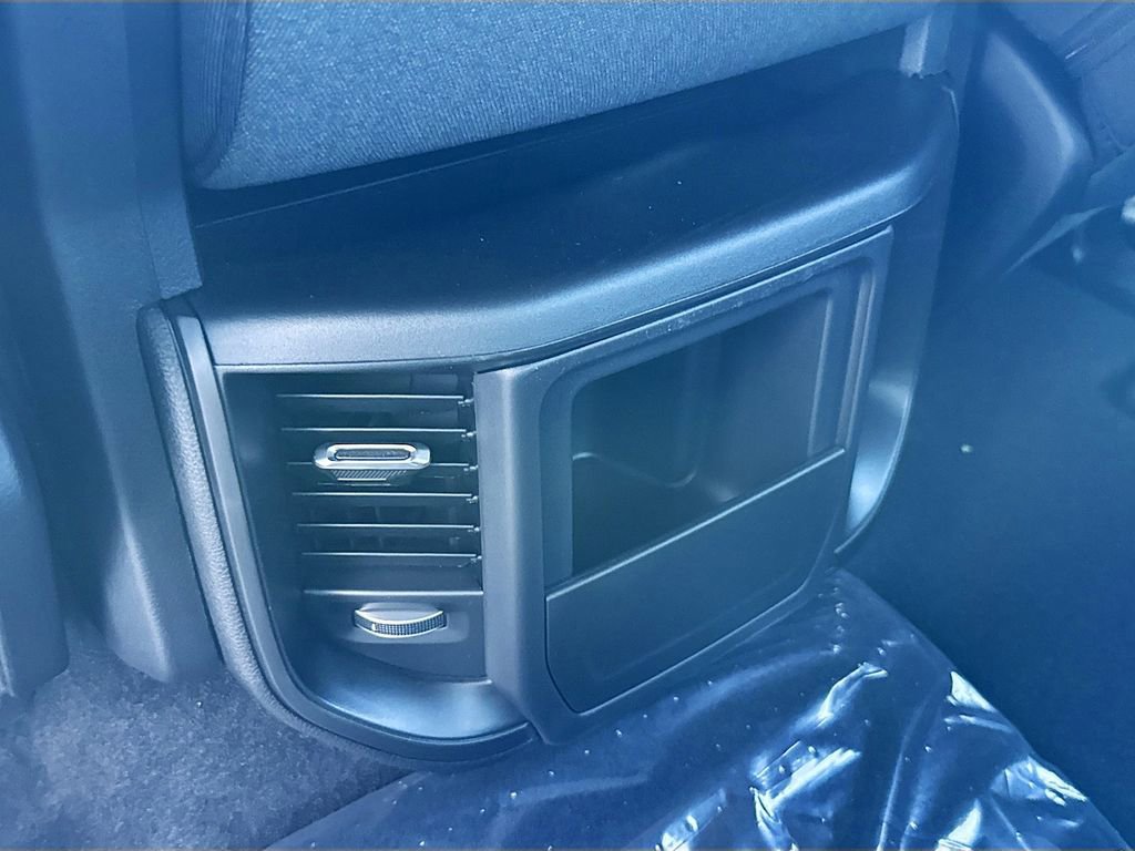 New 2026 RAM 1500 Express image 27